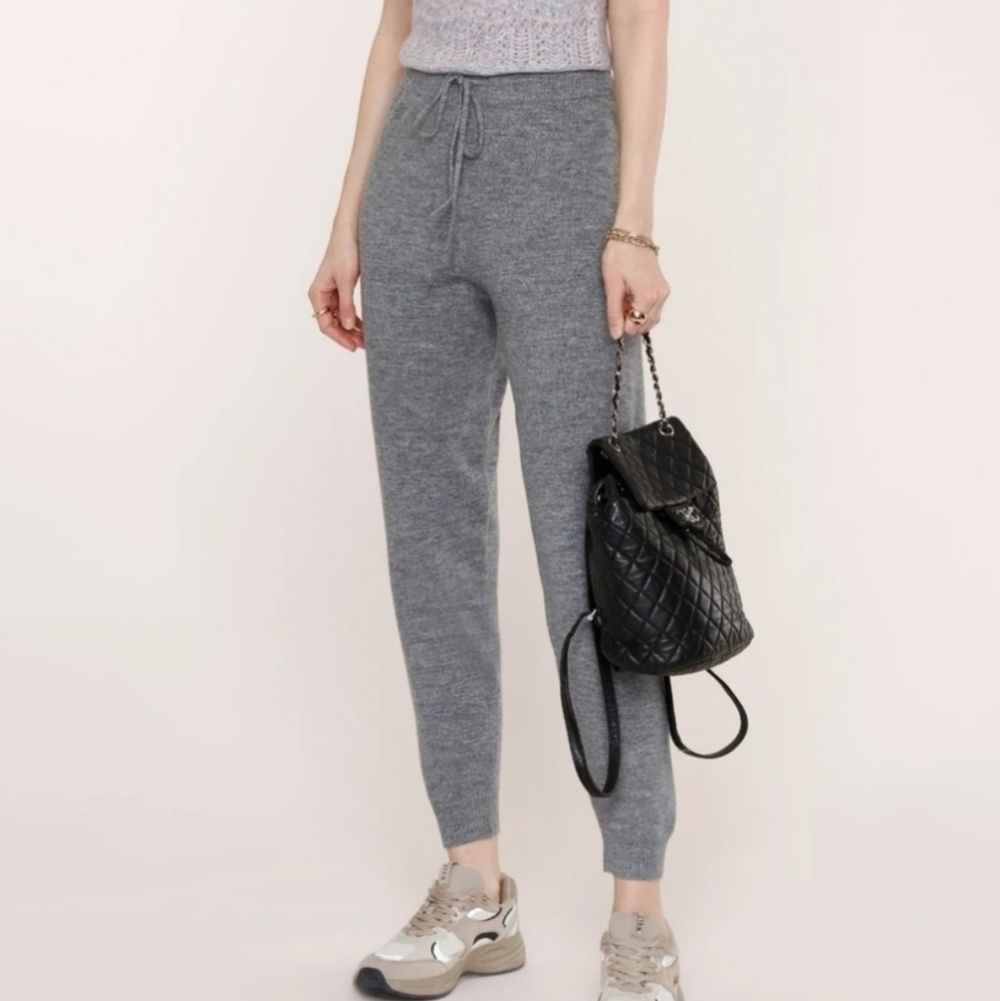 New Heartloom Rio Heather Grey Jogger NWT Sizes Small & Medium